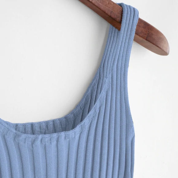 Ribbed Tank Top - Picture 2 of 8
